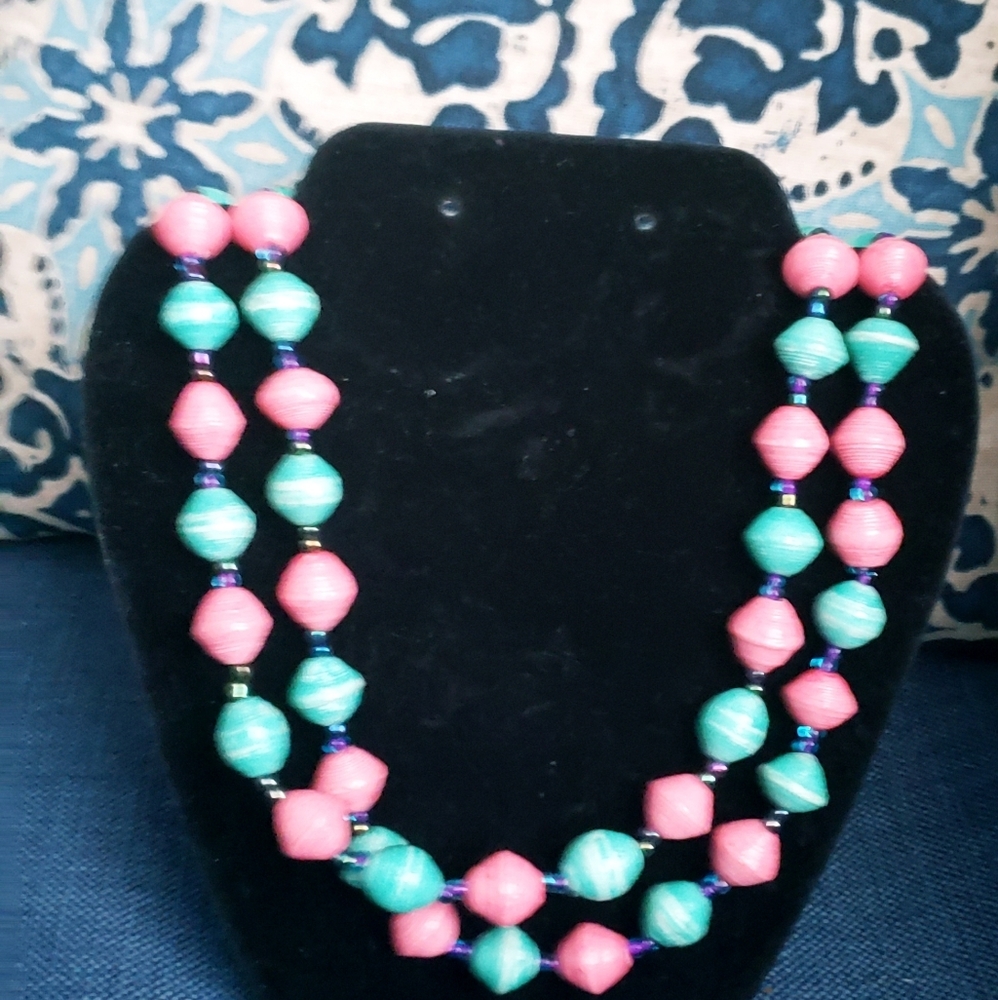Long pink and green paper necklace. Handmade